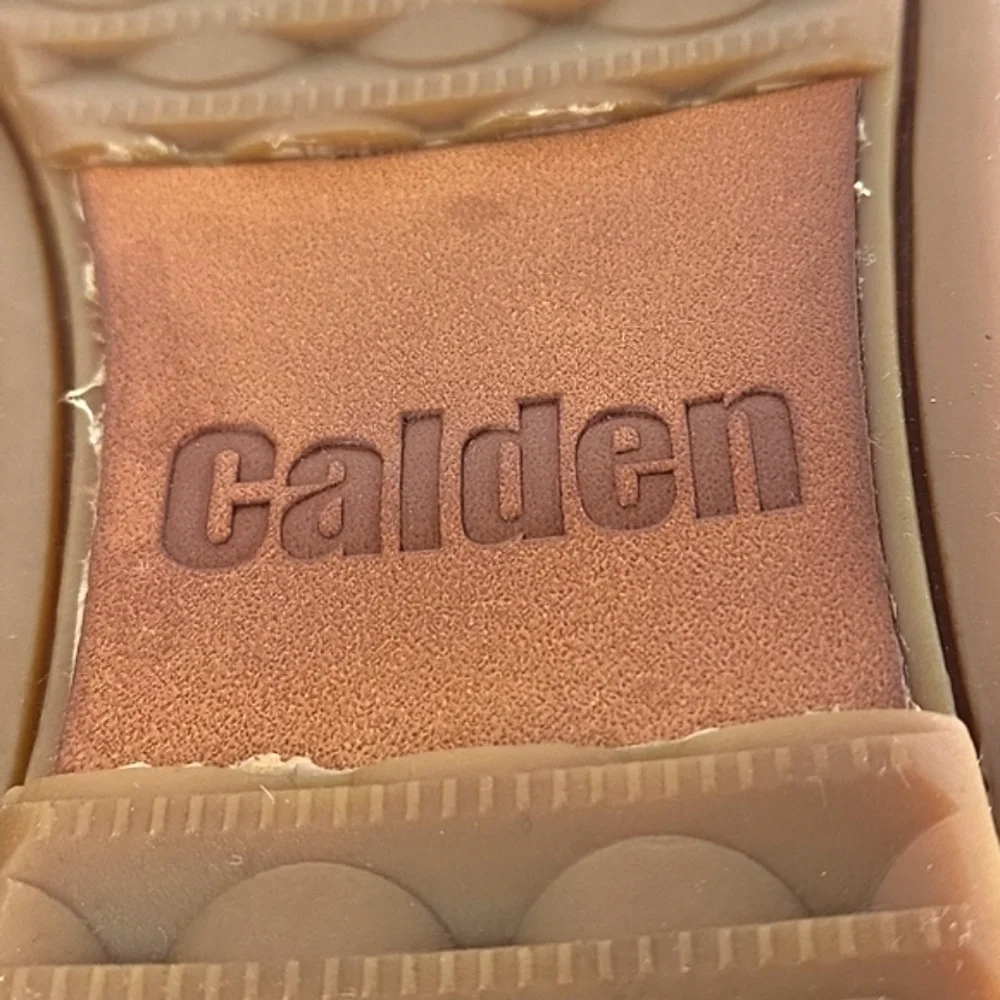 Calden elevator shoes